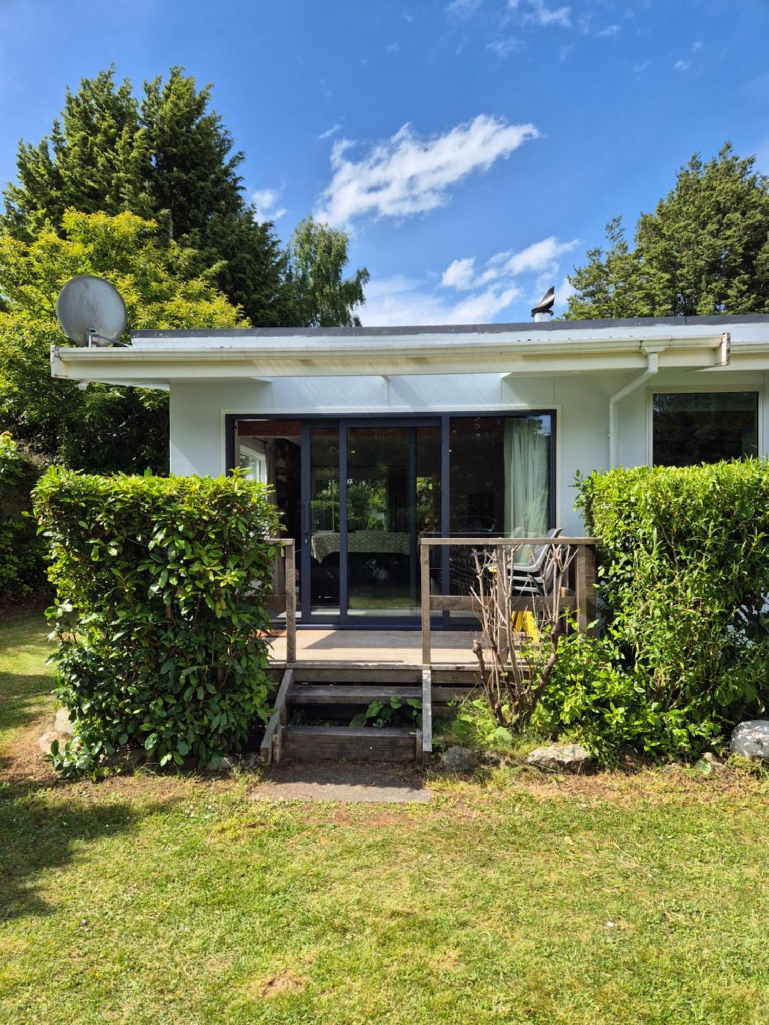 Cosy Getaway In Manapouri Villa Exteriör bild